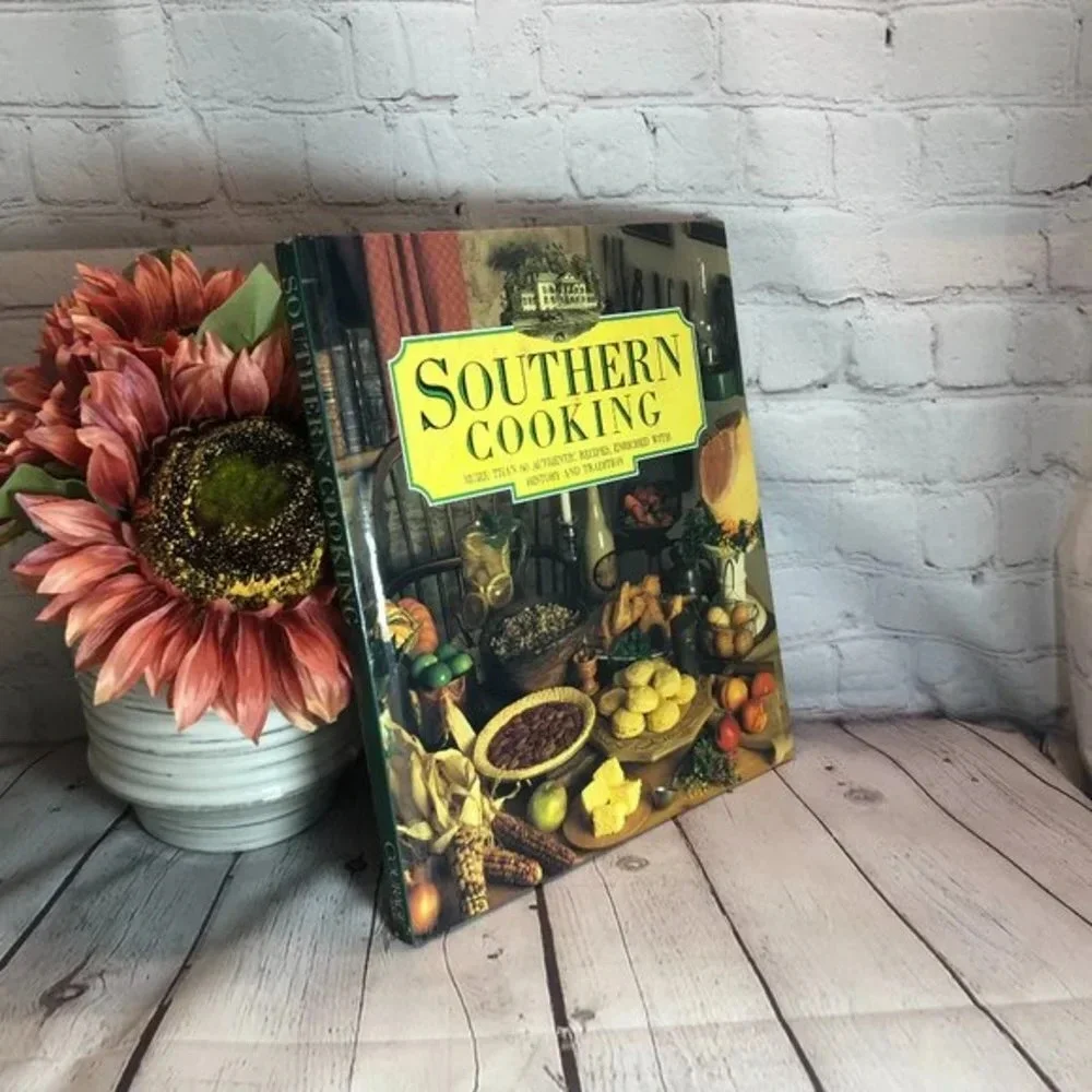 Vintage 1994 SOUTHERN COOKING cookbook